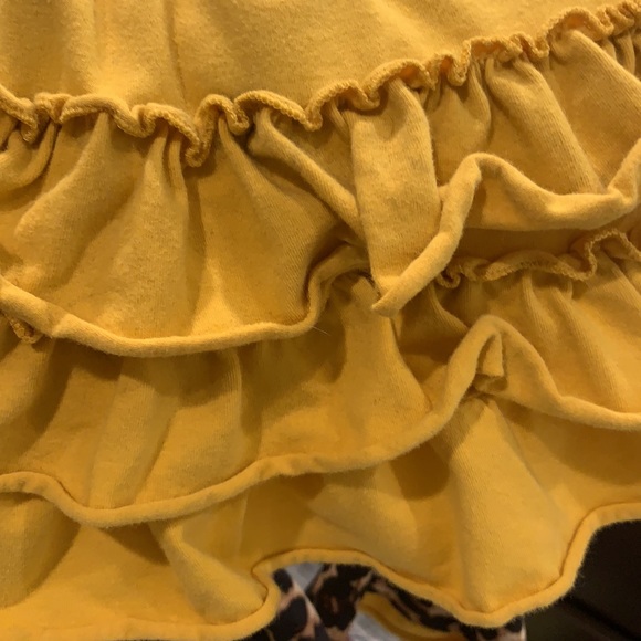 Leopard Outfit💛 - Picture 4 of 4